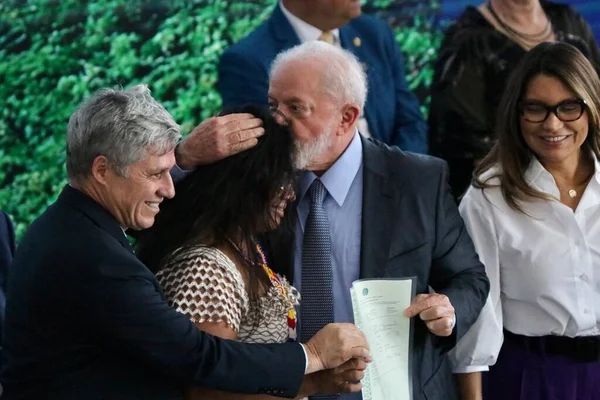 巴西利亚 2023年5月9日 共和国总统路易斯 伊纳西奥 达席尔瓦参加了亚马逊日仪式 2023年8月31日星期二下午 在巴西利亚的普朗托宫 — 图库照片