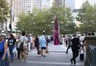 06 Eylül 2023 - New York, ABD: Central Park 'ta Fred Eversley Parabolik Işık' ın açılışı. Fred Eversley Parabolik Işık 'ın açılışı Central Park' ta sanatçıların ve konukların katılımıyla gerçekleştirilecek.. 