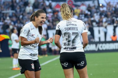 Sao Paulo (SP), Brezilya 09 / 10 / 2023 Tamires, Korintliler ve Ferroviaria arasında oynanan ve Brezilya Bayanlar Futbol Finali için geçerli olan maçta golünü kutluyor. 