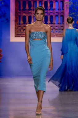 Pamella Roland - Runway - New York Moda Haftası - Eylül 2023: The Show. 12 Eylül 2023, New York, New York, ABD: Tasarımcı Pamella Roland (C) New York Moda Haftası sırasında Pamella Roland defilesinde podyumda yürüyor