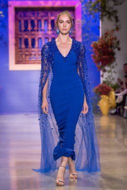 Pamella Roland - Runway - New York Moda Haftası - Eylül 2023: The Show. 12 Eylül 2023, New York, New York, ABD: Tasarımcı Pamella Roland (C) New York Moda Haftası sırasında Pamella Roland defilesinde podyumda yürüyor