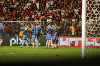 Cariacica (ES), Brezilya - 13 Eylül 2023: Atletico Paranaense takımından Caca, Athletico Paranaense ile Athletico Paranaense arasında oynanan ve 2023 Brezilya Futbol Şampiyonası 'nın 23. Raundunda geçerli olan maçta gol attı ve kutluyor.