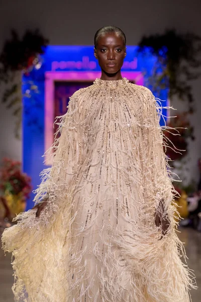 Pamella Roland Runway New York Fashion Week September 2023 Shoots — стоковое фото