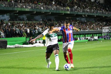 Coritiba (PR) - 14 Eylül 2023: Brezilya Futbol Şampiyonası 2023. Coritiba, Bahia - 2023 Brezilya Şampiyonası 'nın 23. raundunda Coritiba ile Bahia arasındaki maçı Couto Pereira çimenliğinde oynayın.. 