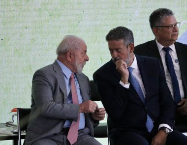 Brasilia (DF), 14 Eylül 2023 - Brasilia 'daki Palacio do Planalto' da: Geleceğin Yakıt Programının İmza Töreni Tasarısı.