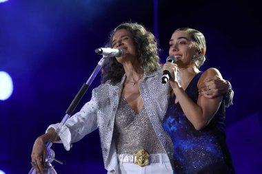 Sao Paulo (SP), 16 Eylül 2023: Simone tarafından Juliana Linhares 'in katılımıyla, Sao Paulo' daki Latin Amerika Anıtı 'nda düzenlenen Koala Festivali 2023' te gösterildi.. 