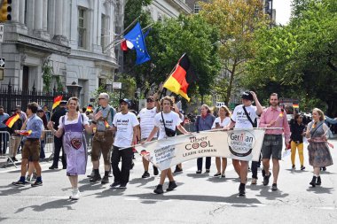 16 Eylül 2023 - New York, ABD: Alman-Amerikan Steuben Günü Yürüyüşü, New York 'taki Beşinci Cadde' deki en büyük geçit töreni ve festivallerden biri haline geliyor.. 