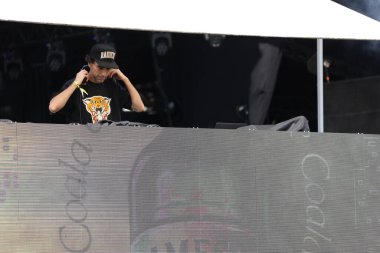 Sao Paulo (SP), 15 Eylül 2023: Dj Nuts Show, Sao Paulo 'daki Latin Amerika Anıtı' nda düzenlenen Coala Festivali 2023.