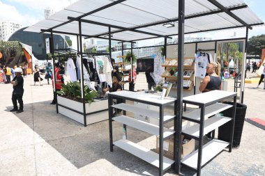 Sao Paulo (SP), Brezilya 15 / 09 / 2023 Hareketi ve bu Cuma, 15 Eylül 2023 tarihinde Sao Paulo 'daki Latin Amerika Anıtı' nda gerçekleştirilen Coala Festivali 2023 'te marka etkinlikleri.