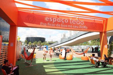 Sao Paulo (SP), Brezilya 15 / 09 / 2023 Hareketi ve bu Cuma, 15 Eylül 2023 tarihinde Sao Paulo 'daki Latin Amerika Anıtı' nda gerçekleştirilen Coala Festivali 2023 'te marka etkinlikleri.