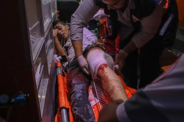 Filistinliler sınır şeridindeki çatışmalara katılıyorlar. P19 Eylül 2023, Gazze, Filistin: Filistinliler, işgal ile Gazze Kenti sınır şeridinde meydana gelen çatışmalara katıldılar