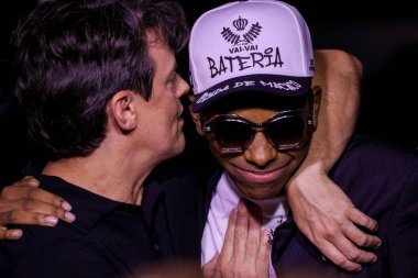 Sao Paulo (SP), Brezilya 09 / 18 / 2023 - Başrolde Lucas Peteado ve Juan Paiva, Claudinho ve Bochecha 'nın hikayesini anlatan 