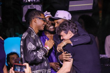 Sao Paulo (SP), Brezilya 09 / 18 / 2023 - Başrolde Lucas Peteado ve Juan Paiva, Claudinho ve Bochecha 'nın hikayesini anlatan 