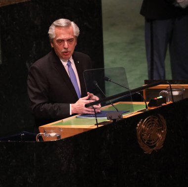 Arjantin Başkanı Alberto Fernandez, New York 'taki BM 78. GY' de konuşma yapıyor. 19 Eylül 2023, New York, ABD: Arjantin Başkanı Alberto Fernandez, New York 'taki Birleşmiş Milletler Genel Kurulu' nun 78.. 