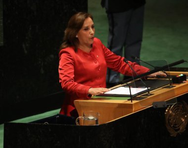 Peru Cumhurbaşkanı Dina Ercilia Boluarte Zegarra, New York 'taki BM 78. GA' da konuşma yapıyor. 19 Eylül 2023, New York, ABD: Peru Başkanı, ilk kadın Cumhurbaşkanı, Dina Ercilia Boluarte Zegarra, Birleşmiş Milletler 'in 78.