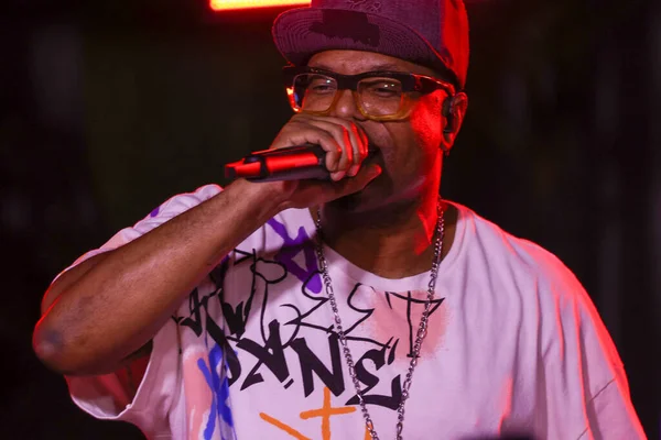 Sao Paulo (SP), Brezilya 09 / 18 / 2023 - Başrolde Lucas Peteado ve Juan Paiva, Claudinho ve Bochecha 'nın hikayesini anlatan 