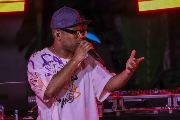 Sao Paulo (SP), Brezilya 09 / 18 / 2023 - Başrolde Lucas Peteado ve Juan Paiva, Claudinho ve Bochecha 'nın hikayesini anlatan 