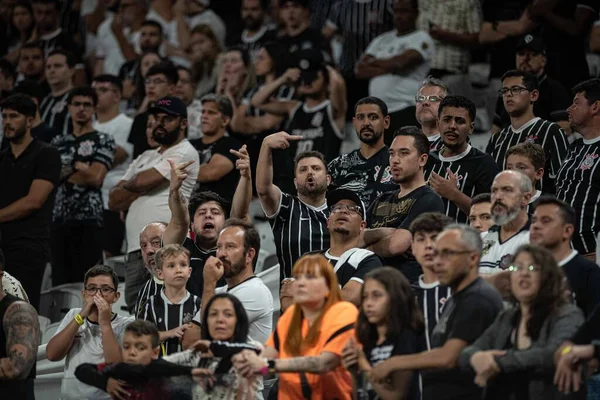 Sao Paulo (SP), Brezilya 09 / 18 / 2023 - BRASILEIRO ile CORINTHIANS maçı 18 Eylül 2023.