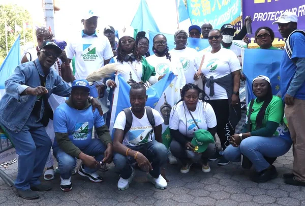 Nigerianos Protestando Exigiendo Una Nación Yoruba Separada Frente Onu Septiembre —  Fotos de Stock