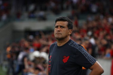 CURITIBA (PR) Brazil 09 / 21 / 2023 - Athletico PR koçu Wesley Carvalho, Athletico PR ve Internacional arasında oynanan maçta, bu Perşembe (21), Brezilya Şampiyonası 'nın 24.. 