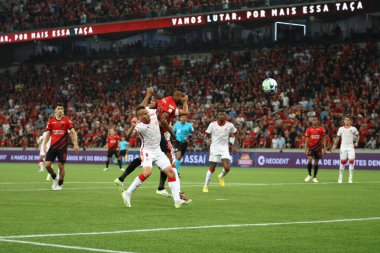 CURITIBA (PR) Brazil 09 / 21 / 2023 - Alex Santana 'nın golünün kutlanması (80) Athletico PR' ye bu Perşembe (21), Brezilya şampiyonasının 24. turunda Internacional 'a karşı 2-1' lik galibiyet kazandırdı. 