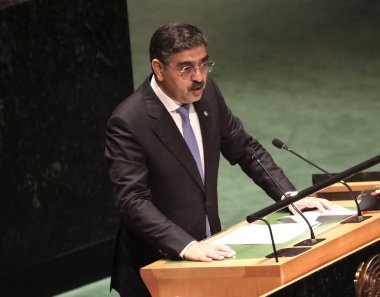 Anwaar-ul-Haq Kakar Pakistan Başbakanı, New York 'ta BM 78. GA' da konuşuyor. 22 Eylül 2023, New York, ABD: Pakistan Başbakanı Anwaar-ul-Haq Kakar, New York 'taki Birleşmiş Milletler Genel Kurulu' nun 78. oturumunda konuştu..