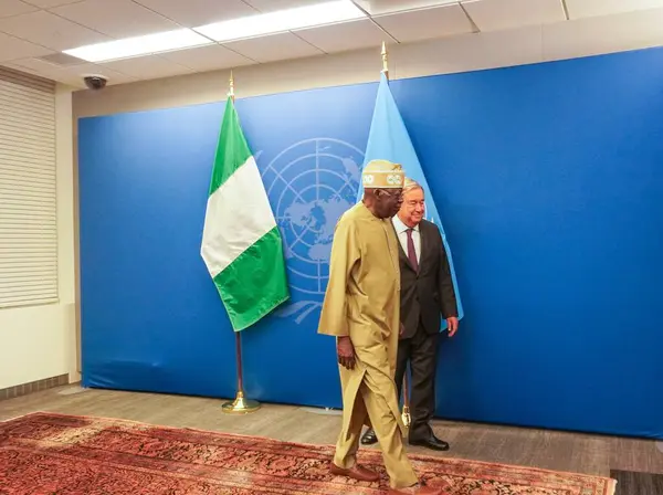 Spotkanie Sekretarza Generalnego Onz Antonia Guterresa Prezydentem Nigerii Bolą Ahmed — Zdjęcie stockowe