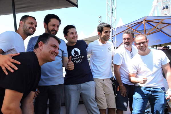 Сан-Паулу, Бразилия 24 / 09 / 2023 - Скейтбордист Джапинья стал победителем финала этапа ГТУ Сан-Паулу в воскресенье утром, в Парке Кандидо Портинари с участием мэра Сан-Паулу Рикардо Нунеса. 