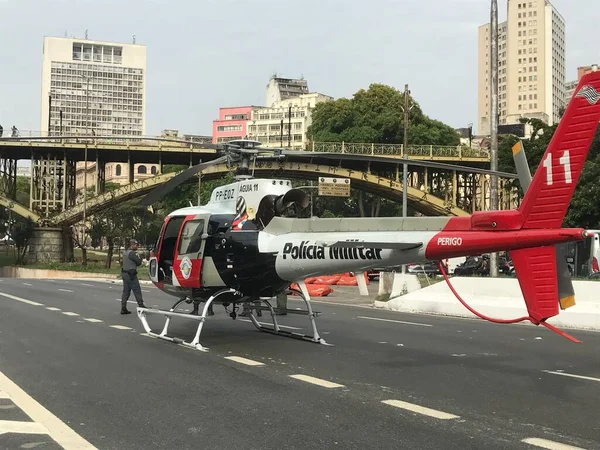 Sao Paulo Brasil 2023 Oficial Policía Fue Atropellado Motocicleta Tráfico —  Fotos de Stock