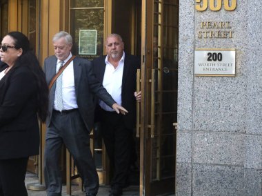 Senatör Bob Menendez New York 'taki Manhattan Federal Mahkemesi' nde. 27 Eylül 2023, New York, ABD: New Jersey Demokrat Sen. Bob Menendez ve eşi Nadine Menendez, 27 Eylül Çarşamba günü Manhattan Federal Mahkemesi 'ne geldiler.) 