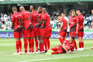 CURITIBA (PR) 01 / 10 / 2023 - FOOTBALL / BRAZILIAN CHAMPIONShiIP 2023 / CORITIBA / ATHLETICO PR - Coritiba ve Athletico Halkla İlişkiler Şampiyonası 'nın 25. raundunda Coritiba ve Athletico PR arasında oynanan 26..