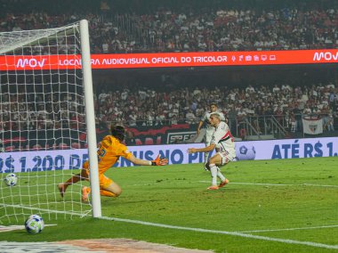 San Paulo (SP), 09 / 30 / 2023 - San Paulo 'nun güneyindeki Morumbi Stadyumu' nda SAN PAULO-CORINTHIANS futbolu. 