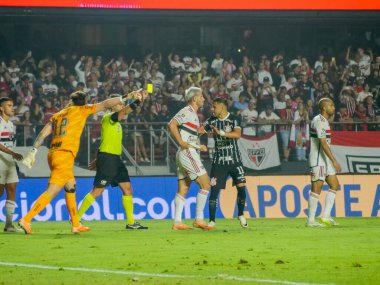 San Paulo (SP), 09 / 30 / 2023 - San Paulo 'nun güneyindeki Morumbi Stadyumu' nda SAN PAULO-CORINTHIANS futbolu. 
