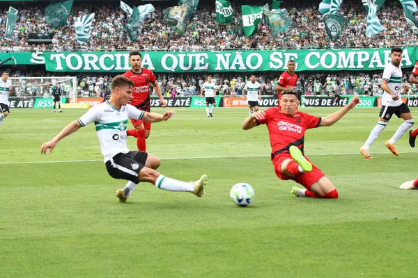 Curitiba 2023 Football Brazilian Championship 2023 コリチバ Athletico 2023ブラジルのチャンピオンシップの25ラウンドのために有効なCoritibaとアスレチコPr間の試合のためにビッド クートペレイラスタジアムで — ストック写真