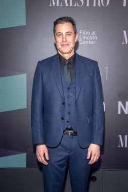 2 Ekim 2023, New York, ABD: Josh Singer, New York 'taki David Geffen Hall' da düzenlenen 61. New York Film Festivali sırasında Maestro için kırmızı halıya katıldı..