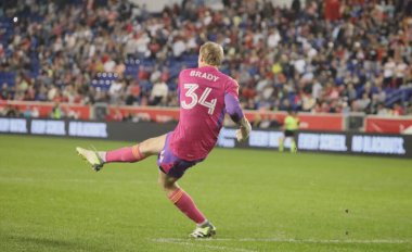 30 Eylül 2023 - Harrison New Jersey, ABD: New York Red Bulls ile Chicago Fire arasında oynanan futbol maçında kaleci Brady (Chicago).