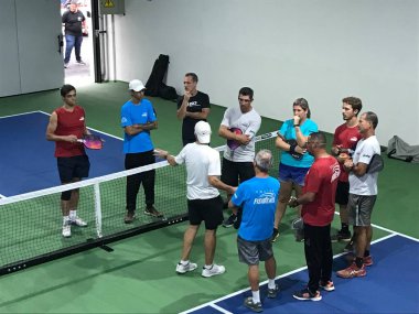 Sao Paulo (SP), 10 / 01 / 2023 - TOURNAMENT / PICKLEBALL / SP - Pickleball Turnuvası Sao Paulo 'da gerçekleşti ve Brezilya' da büyüyen bu sporun karışık maçlarını oynamak için her eyaletten insanları bir araya getirdi.