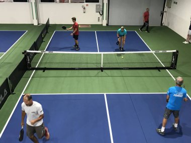 Sao Paulo (SP), 10 / 01 / 2023 - TOURNAMENT / PICKLEBALL / SP - Pickleball Turnuvası Sao Paulo 'da gerçekleşti ve Brezilya' da büyüyen bu sporun karışık maçlarını oynamak için her eyaletten insanları bir araya getirdi.