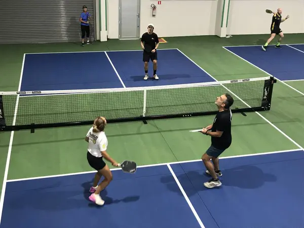 Sao Paulo (SP), 10 / 01 / 2023 - TOURNAMENT / PICKLEBALL / SP - Pickleball Turnuvası Sao Paulo 'da gerçekleşti ve Brezilya' da büyüyen bu sporun karışık maçlarını oynamak için her eyaletten insanları bir araya getirdi.