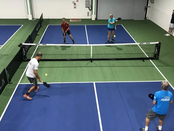 Sao Paulo (SP), 10 / 01 / 2023 - TOURNAMENT / PICKLEBALL / SP - Pickleball Turnuvası Sao Paulo 'da gerçekleşti ve Brezilya' da büyüyen bu sporun karışık maçlarını oynamak için her eyaletten insanları bir araya getirdi.