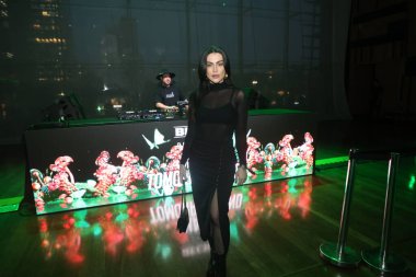 Sao Paulo (SP), 03/10/2023 - ESQUENTA/FESTIVAL/TOMORROWLAND - Actress Cleo Pires attends Dj Vintage Culture transforms Faria Lima into a futuristic dance floor in the warm-up for Tomorrowland Brasilz promoted by the brand of Beck's. 