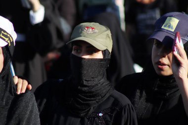 Filistin İslami Cihad hareketini destekleyenler yürüyüşü. 6 Ekim 2023. Gazze, Filistin: Filistin İslami Cihad hareketinin destekçileri hareketin kuruluşunun 36. yıldönümü münasebetiyle düzenlenen yürüyüşe katıldılar