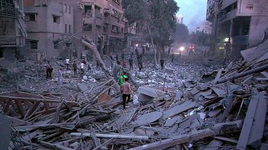 GAZA, PALESTINE, 07.10.2023: İsrail 'in bu Cumartesi Gazze, Filistin' e düzenlediği saldırının yol açtığı hasar. Radikal İslamcı grup Hamas 'ın savaşçıları İsrail' in güneyindeki çeşitli bölgelere baskın düzenlediler.