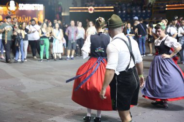 Brezilya ile Almanya arasındaki Sao Paulo (SP) Brezilya birlikteliği müzikal gösteriler, iyi yemekler, özel deneyimler, Okthe Parade.