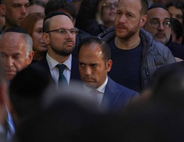 Manhattan, New York 'ta İsrail Protestosu. 9 Ekim 2023. Bu gece Manhattan 'daki 39. Cadde' nin Broadway köşesinde barışçıl bir protesto gerçekleşti.. 