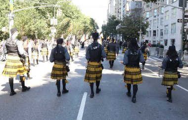 New York 'ta 79. Kolomb Günü Geçidi. 9 Ekim 2023, New York, ABD: 79. Kolomb Günü geçidi, 42. ve 72. caddeler arasında, New York 'ta, tören arabaları, gruplar, öğrenciler ve birçok kişiyle 5. Cadde' de gerçekleşiyor. 