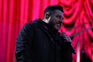 CURITIBA (PR), Brazil 10 / 14 / 2023 - SHOW / CABARE / LEONARDO / BRUNO E MARRONE - Cabare Show with the Performans of Singer Leonardo and the Duo Bruno and Marrone at Pedreira Paulo Leminski in Curitiba (14)).