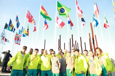 SANTIAGO (ŞİLYE) - Brezilya heyetinden atletler, 2023 Pan Amerikan Oyunları 'na katılacak olan ülkelerin temsilcileri için düzenlenen karşılama töreninde