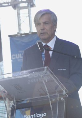 Santiago 'daki Panamerikan Oyunları' nda bayrak kaldırma. 17 Ekim 2023, Santiago, Şili: Santiago 'daki Panamerika Oyunlarında Bayrakları Yükseltme Yarışmasına katılan ülkeleri karşıladı