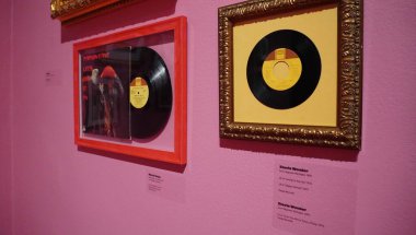 Spike Lee 'nin Brooklyn Müzesi' ndeki sergisi. 07 Ekim 2023, Brooklyn, New York, ABD: Efsanevi film yapımcısı Spike Lee, Brooklyn Müzesi 'nde film, müzik, spor ve sivil haklar üzerindeki etkisini 40 yıl sergiliyor.